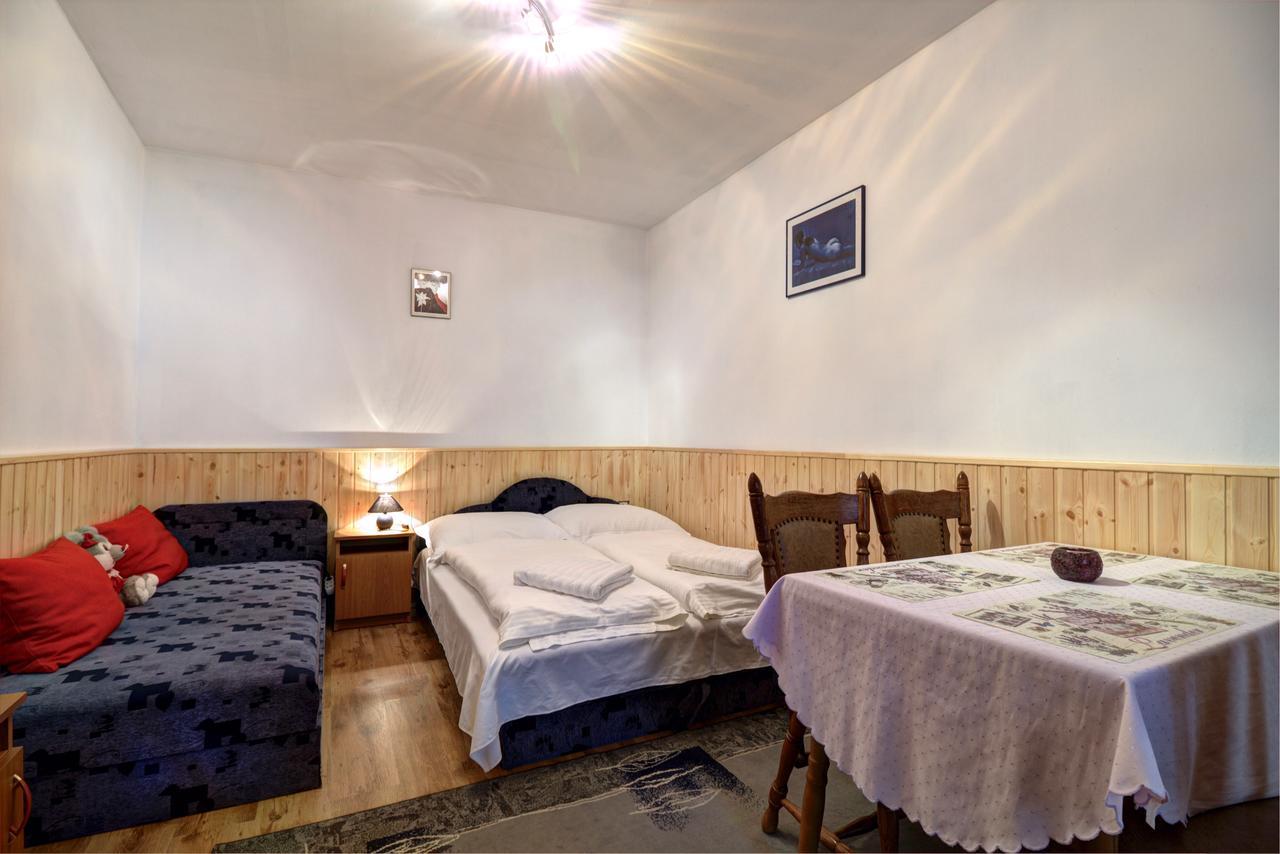 Oazis Apartman Eger Exterior photo